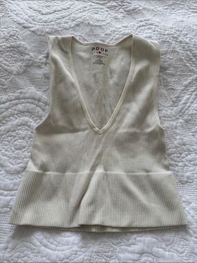 Poof! Ivory Ribbed V-Neck Tank Top